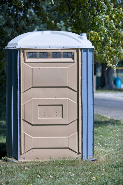 Best Portable bathroom rental  in Butte, MT